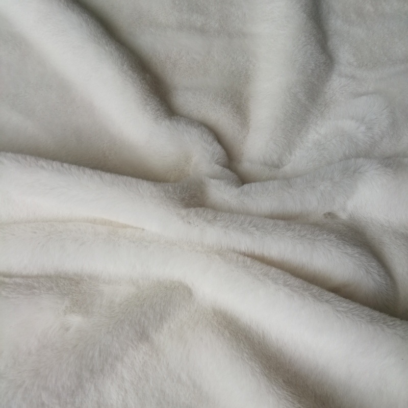 100% Polyester Fake Rabbit Fur Fabric Imitation Rabbit Fur Bunny Faux Fur Rabbit Fur Material