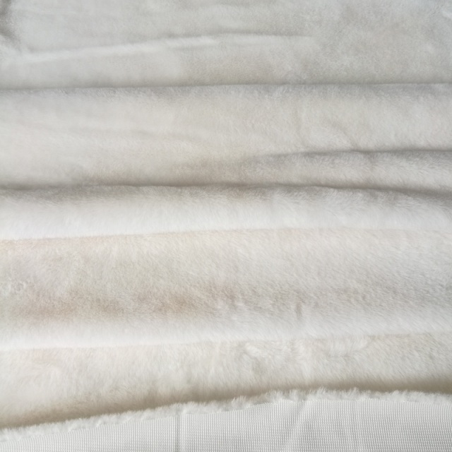 Plush 12mm Faux Rabbit Fur Fabric Imitation Rabbit Fur Fake Rabbit Fur Fabric Bunny Faux Fur
