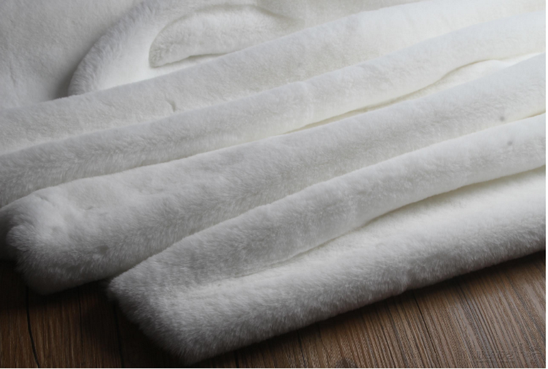 100% Polyester Plain Color Faux Rabbit Fur Fabric Super Soft  For Garment and Beddings