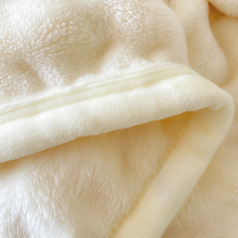 Luxury Plush Embossed Pompom Faux Rabbit Fur Fabric 800gsm Super Soft  For Home and Beddings Blanket