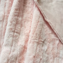 100% Polyester Embossed Stripes Faux Rabbit Fur Fabric 330gsm Super Soft  For Garment Lining and Beddings