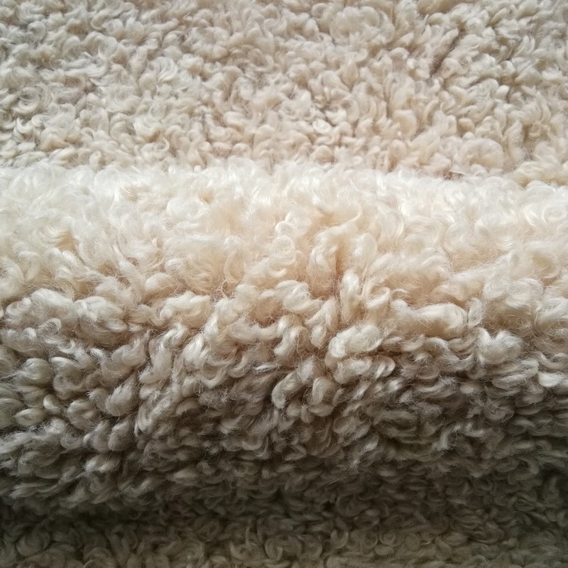 100% polyester 450gsm big curly sherpa fabric plain color special made for garment and fashion accessories
