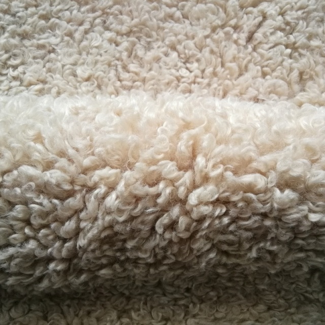 100% polyester 450gsm big curly sherpa fabric plain color special made for garment and fashion accessories