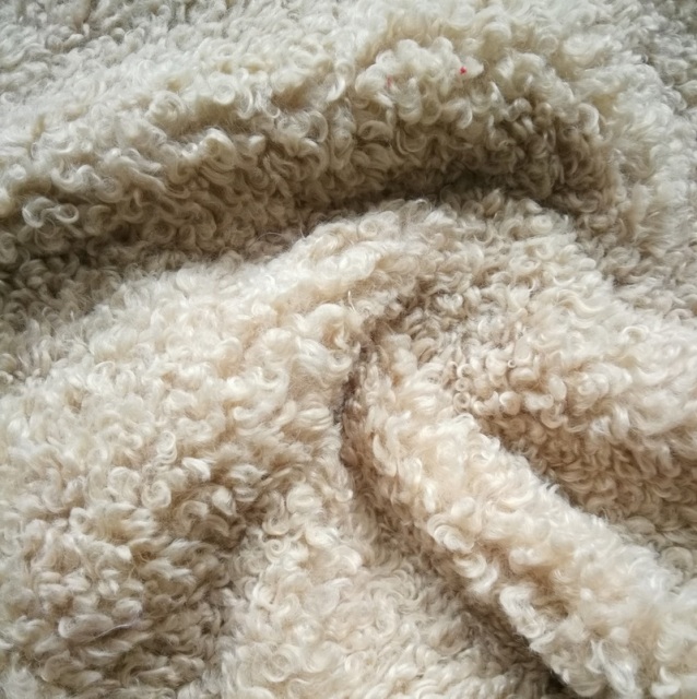 100% polyester 450gsm big curly sherpa fabric plain color special made for garment and fashion accessories