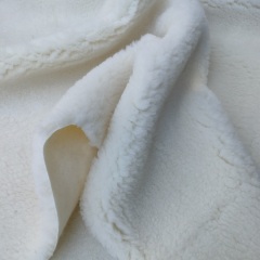 100% Recycled Faux Fur Sherpa Fabric 1000gsm for Underlay Blanket, Home Articles and Rugs
