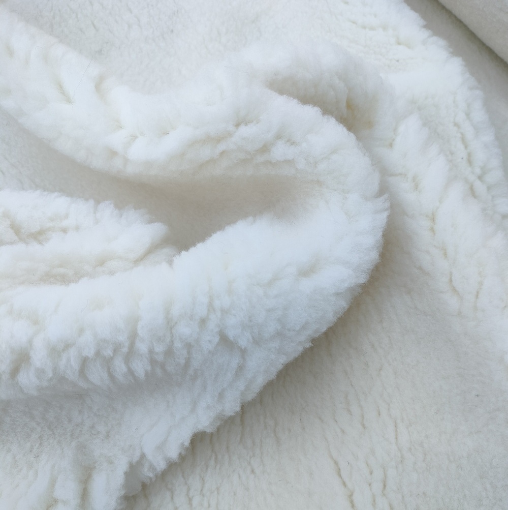 100% Recycled Faux Fur Sherpa Fabric 1000gsm for Underlay Blanket, Home Articles and Rugs