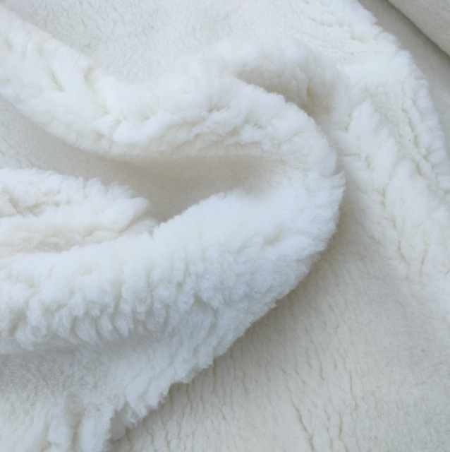 100% Recycled Faux Fur Sherpa Fabric 1000gsm for Underlay Blanket, Home Articles and Rugs