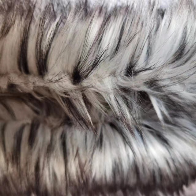 Faux Fake Fur Fabric 3 Colors Dyed Raccoon Fur For Fashion Garment Home Rugs And Toys