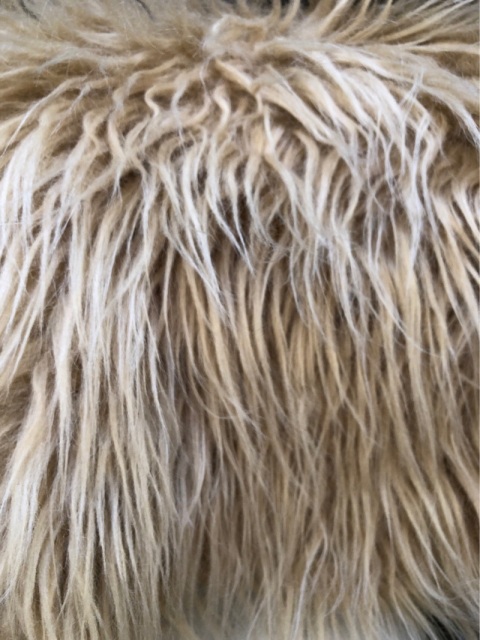 Long Pile Faux Fake Fur Fabric Plain Color For Fashion Accessies Home Rugs And Toys