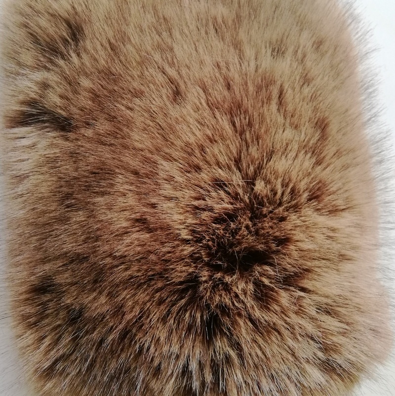 Luxury 12cm Faux Polar Fox Imitation Fur Fabric Long Pile Faux Fox Fur Fabric Long Haired Fox Fur