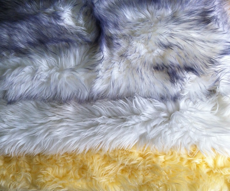 Long Pile Faux Fake Fur Fabric Plain Color For Fashion Accessies Home Rugs And Toys