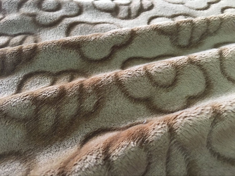 Embossed Super Soft Flannel Minky Plush Fabric Super Soft Cuddle Fleece Fabric Plain Color for Lining Beddings and Toys