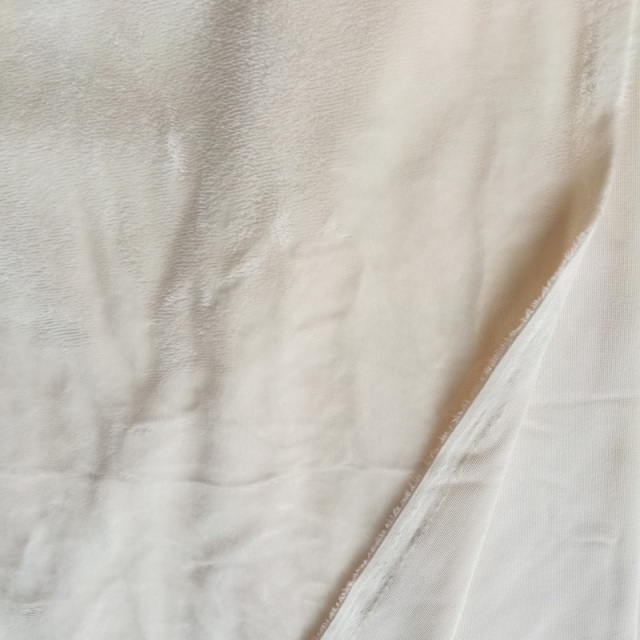 Super Soft Velvet Plush Fabric 2mm Plain Color For Clothing Lining Beddings and Toys