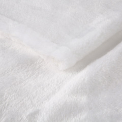 Short Plush Shaggy Faux Fur Fabric Super Soft Fluffy for Craft Wedding and Christmas Decoration