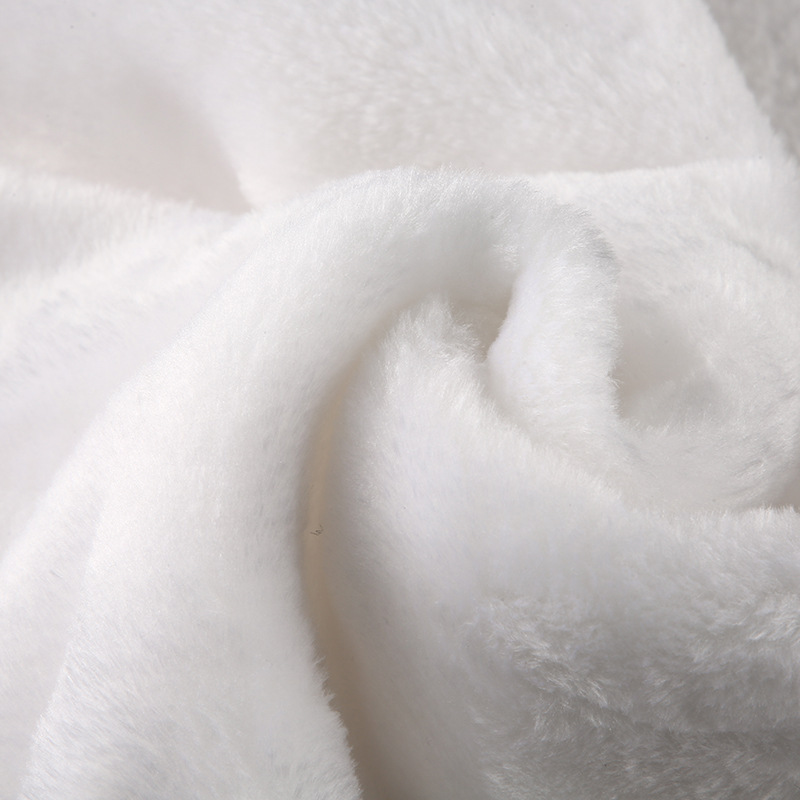 Short Plush Shaggy Faux Fur Fabric Super Soft Fluffy for Craft Wedding and Christmas Decoration
