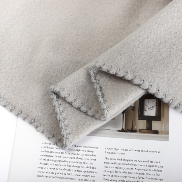 Cheapest Faux Fur Gift Throw Blanket Double Face Multi Fuction for Lunch Break Air Condition Room and Travel