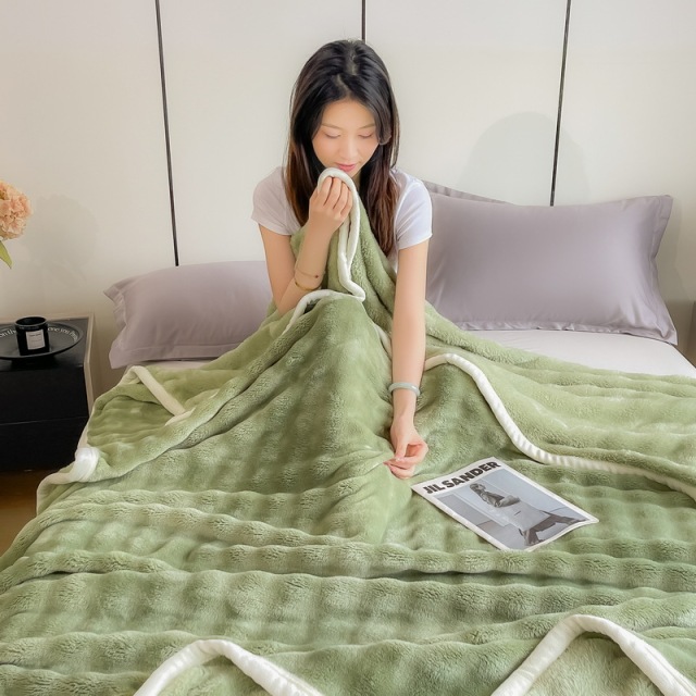 Embossed Softest Pompom Plush Faux Fur Weighted Blanket Dreamland Faux Cream Fur Heated Throw — ultra soft faux fur throw for winter, pet use, and luxury gifting