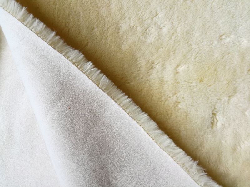 Synthetic Sheepskin Shearling 20mm Heavy Density 1000GSM For Equestrian Saddle Pad Home Rugs and Seat Cover