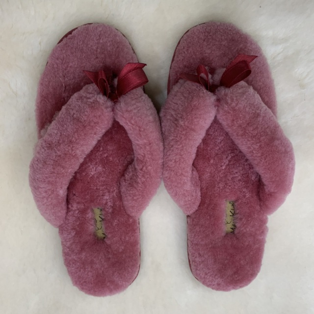 Genuine Sheepskin Sandals Flip Flops and Indoor Slippers Traditional Design for Extra Warm in Winter