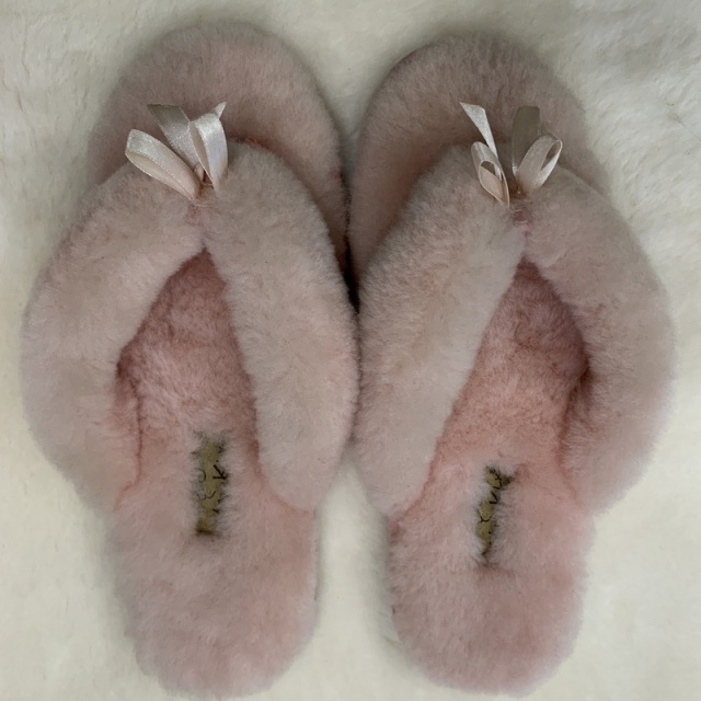 Genuine Sheepskin Sandals Flip Flops and Indoor Slippers Traditional Design for Extra Warm in Winter
