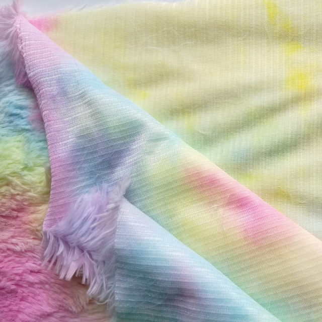 3C Color PV Faux Fake Fur Fabric Peacock Fur 300GSM For Toys Cushion and Pet Beddings.