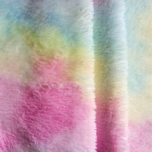 3C Color PV Faux Fake Fur Fabric Peacock Fur 300GSM For Toys Cushion and Pet Beddings.