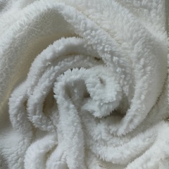 Synthetic Fur Lamb Wool Fabric Sheep Effect 240GSM For Garmnet Lining Hat and Beddings — Soft Faux Fur Material for Wholesale Applications