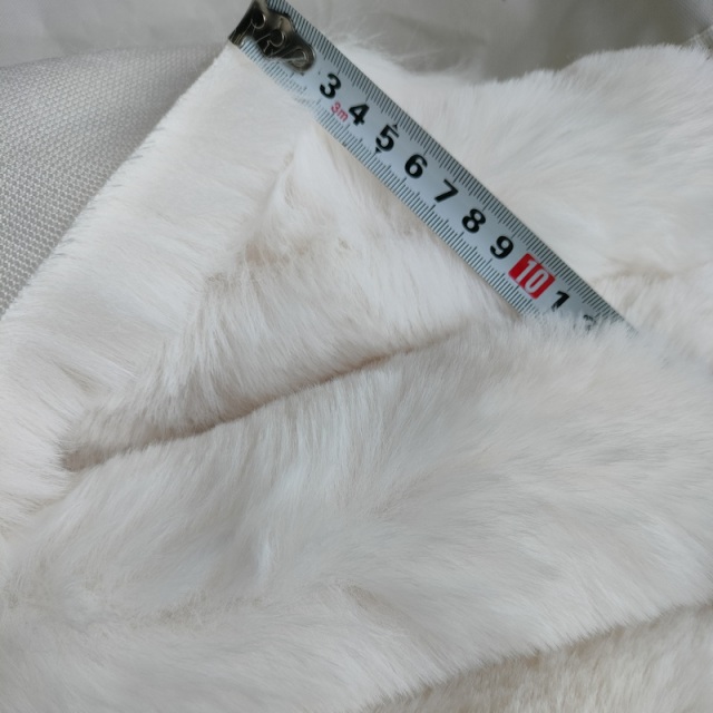 30mm Plush Faux Rabbit Fur Fabric Super Soft Plain Color  For Clothing Accessories Home Decorations and Beddings