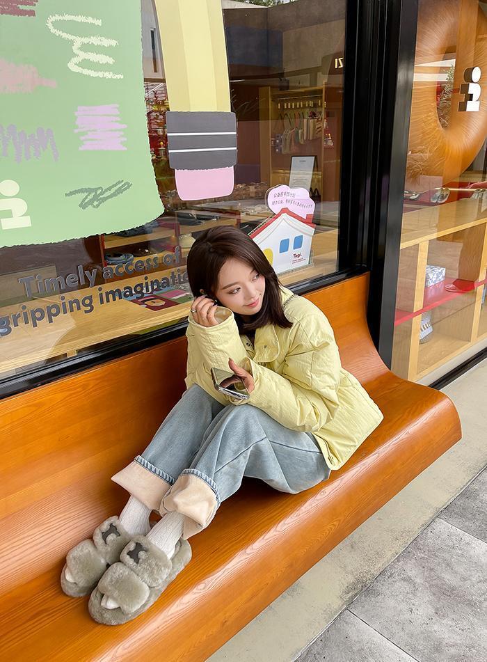 most comfortable indoor outdoor slippers faux fur flip flops faux fur lined indoor moccasins slip on indoor shoes