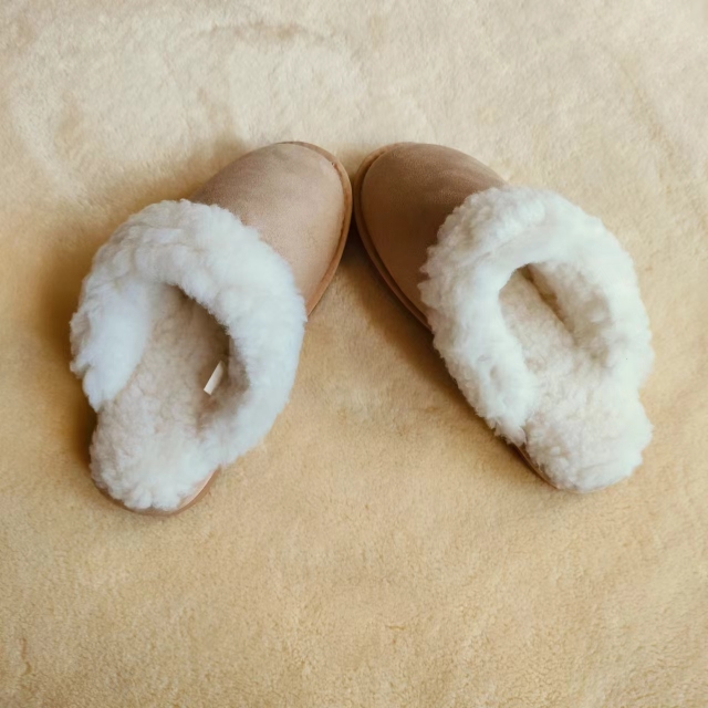 GRS non-slip sustainable recycled polyester fluffy faux fur home and bedroom slippers plush house slippers