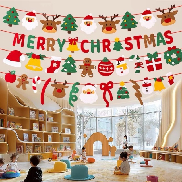 Wholesale Felt Christmas Banner Garland Merry Christmas Felt Bunting Santa Reindeer Tree Hanging String Decoration for Xmas Party