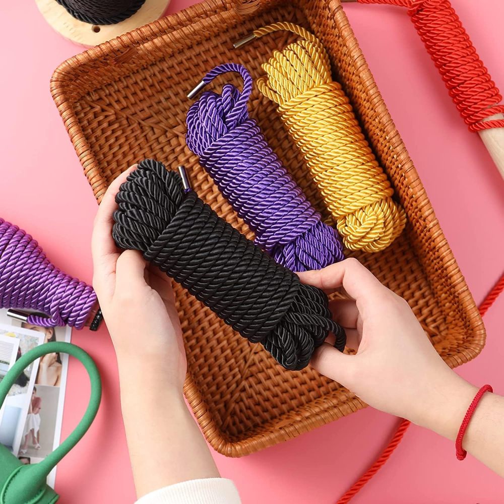 BDSM Shibari Bondage Sex Rope - BDSM Kit Adult Bondage Restraints Set Sex Toys for Women & Couples, 32 Feet 8MM (2-Pack, Black)       BDSM 绳艺束缚性玩具 - BDSM 成人束缚套装性玩具，适用于女性及情侣，32 英尺 8MM（2 包，黑色）