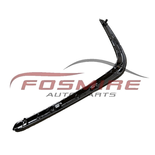 JAC T6--2803112P3010 --Plastic frame of the front halogen lamp - Left