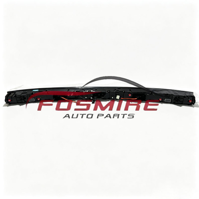 LI AUTO L6 PRO--LAA-41330018-CONNECTED TAIL LAMP