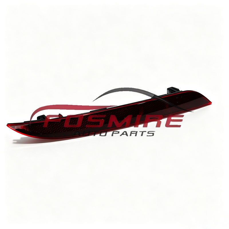 LI AUTO L6--LAA-41350012--Right Rear Reflector