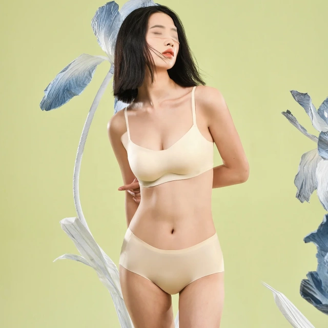 Paerlan Woman Customized High Quality Bra Sets One Piece Quick Dry Padded  Bra & Brief Sets