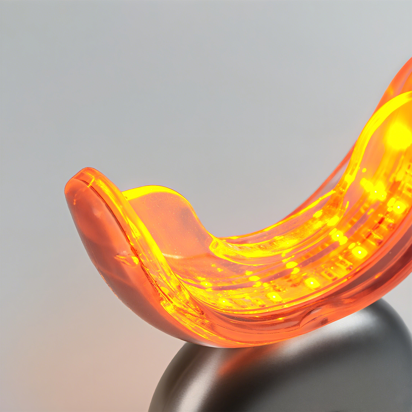 Wowhite Oral Care New Packaging Wireless 48 Teeth Whitening Device with LED Light and Gel - OEM/ODM Private Label