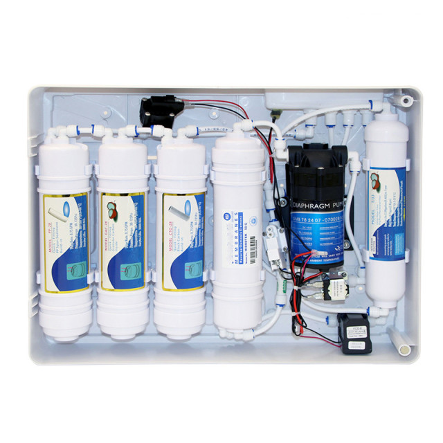 Wall-mounted reverse osmosis water filter with cheap price Nice looking and advanced water purifier,Remove 99.99% contaminants with our under-sink water purifier.,Purithm