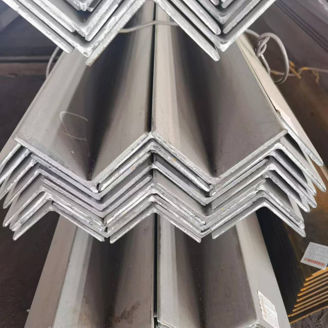 Q235 Carbon Steel Angle