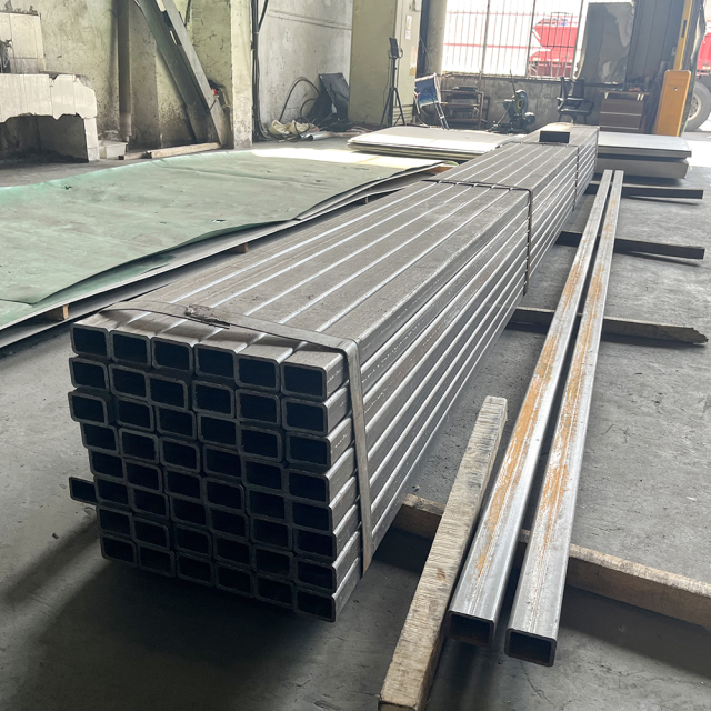 Q235B/A36/Fe360D/S235JR/SS400 Carbon Steel Pipe