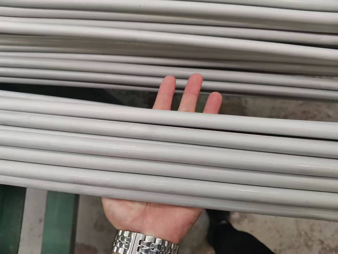 Seamless 304/304L Stainless Steel Pipe