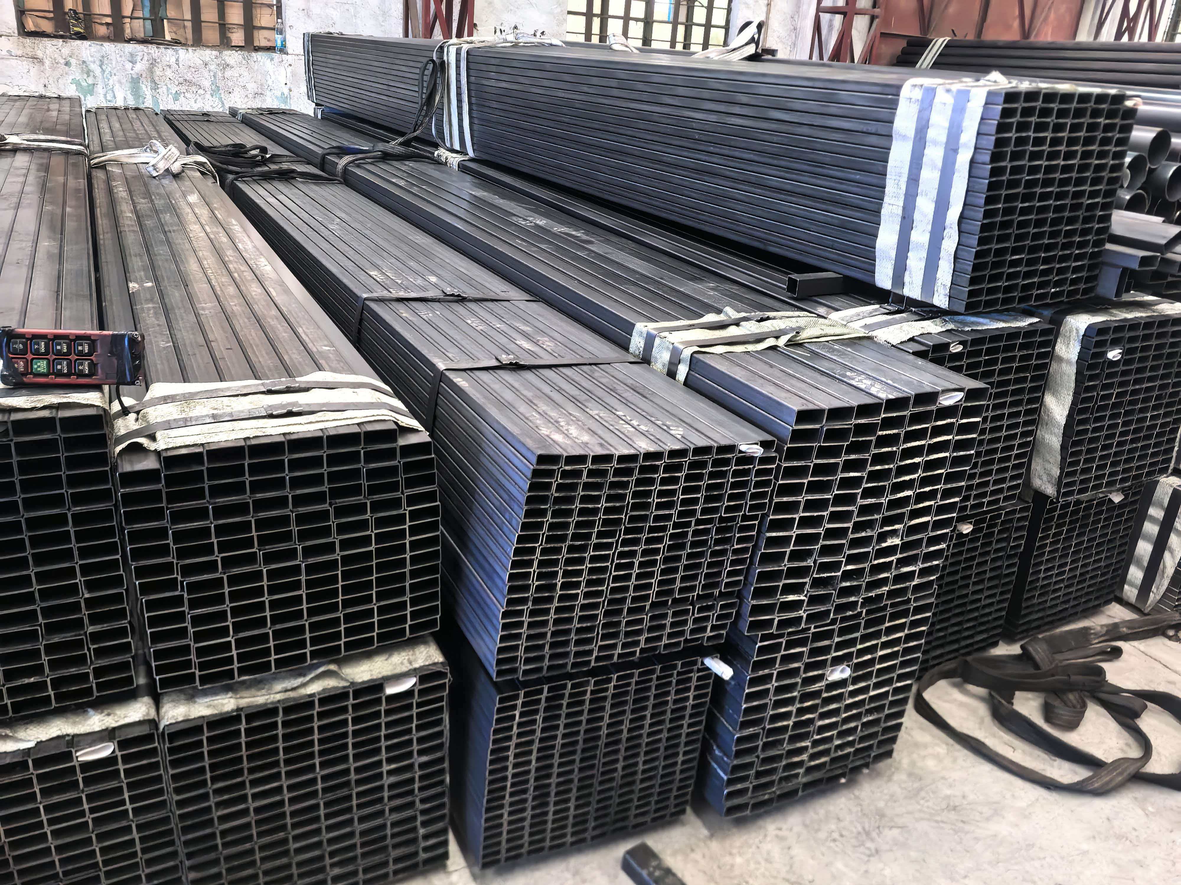 Carbon Steel Rectangular Pipe