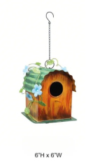 Outdoor Vintage Birdhouse