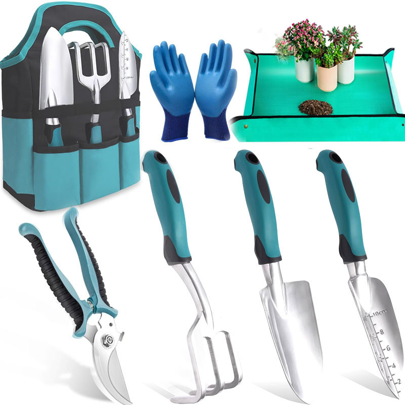 Cyan Planter Accessories Set