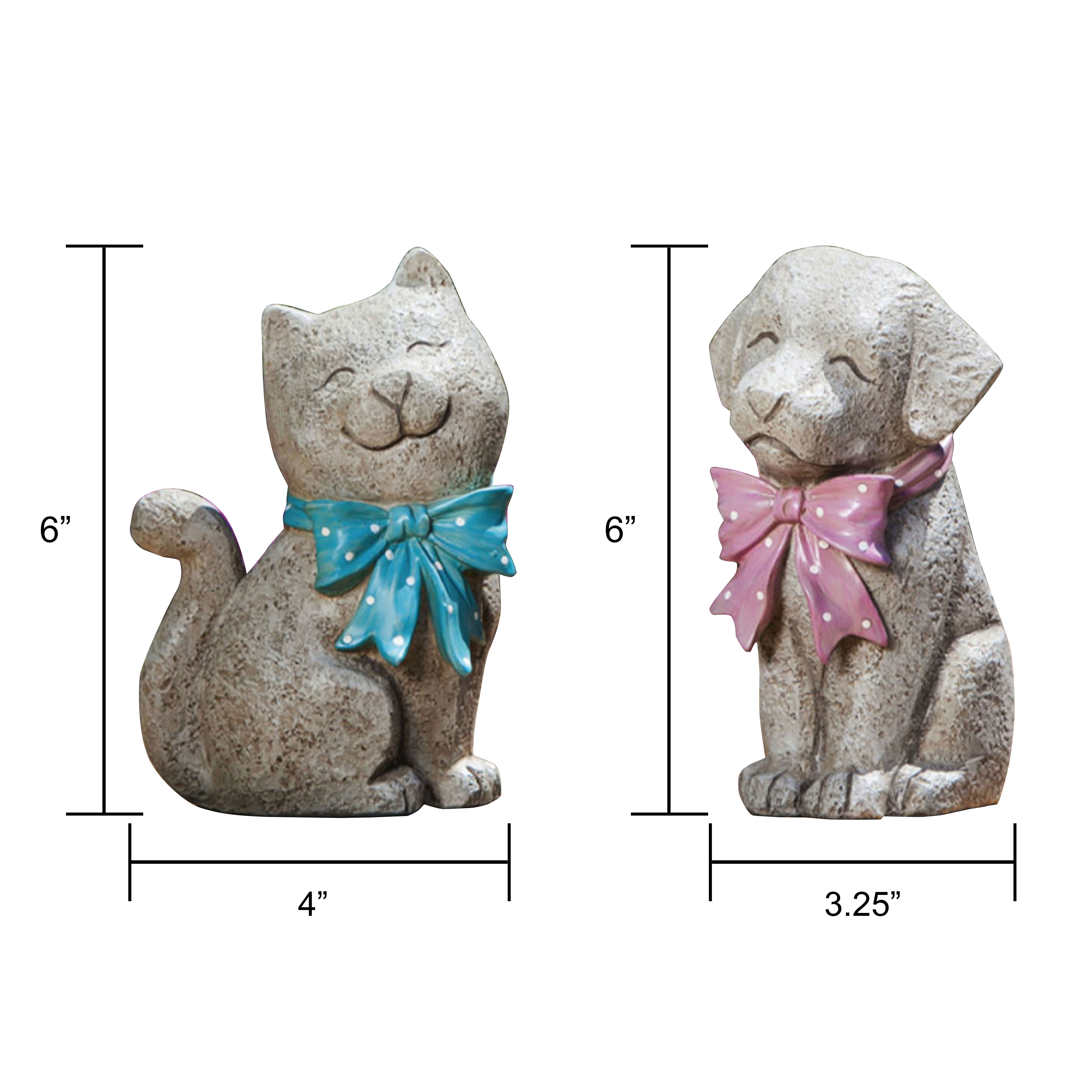 Resin Dog/Cat Statue With Bow Tie