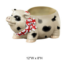 Spotted Pig Statue