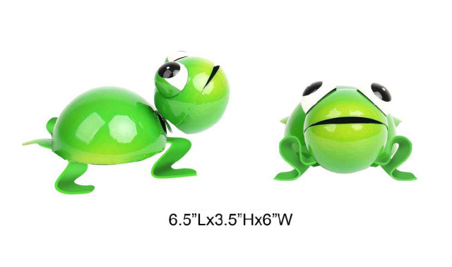 Vivid Frog Statue