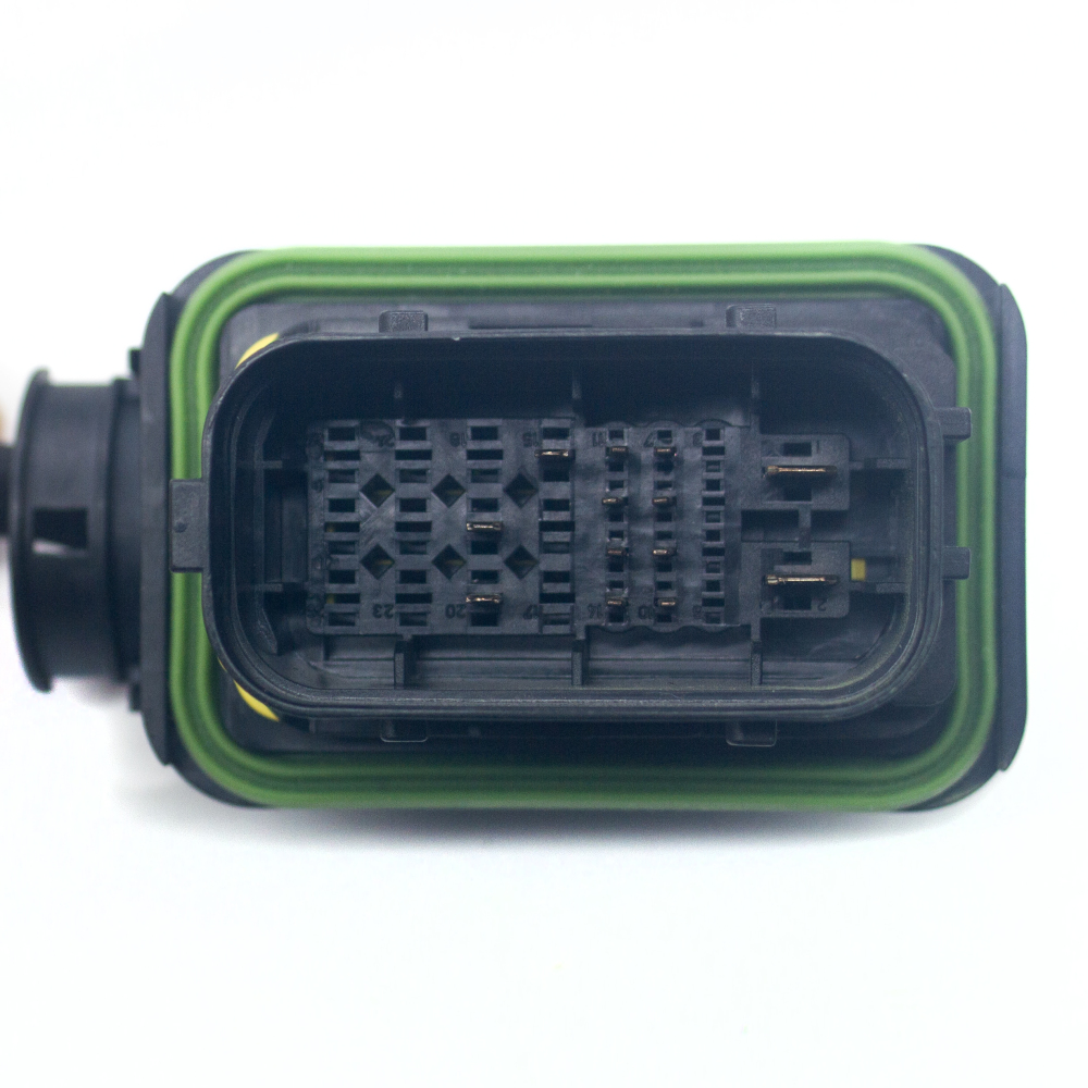 Professional VOLVO Truck Lamp Wiring Harness | OEM-Spec Durable Electrical Bundle Fits | 22262399