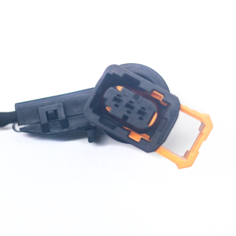 Professional VOLVO Truck Lamp Wiring Harness | OEM-Spec Durable Electrical Bundle Fits | 22262399
