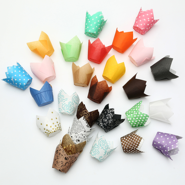 light blue color 150 mm Middle grease proof paper Muffin Tulip Baking Cups